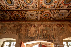 der totentanz , fresken des künsterls vincent aus ksstav aus dem jahre 1474